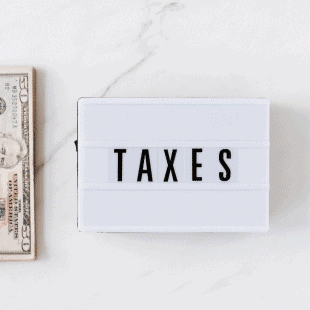 מיסים ושטרות דולרים